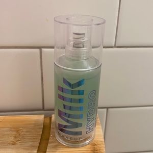 Milk Hydro Grip Primer